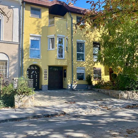Hotel Bellevue Vendeghaz 2 Vác Zewnętrze zdjęcie
