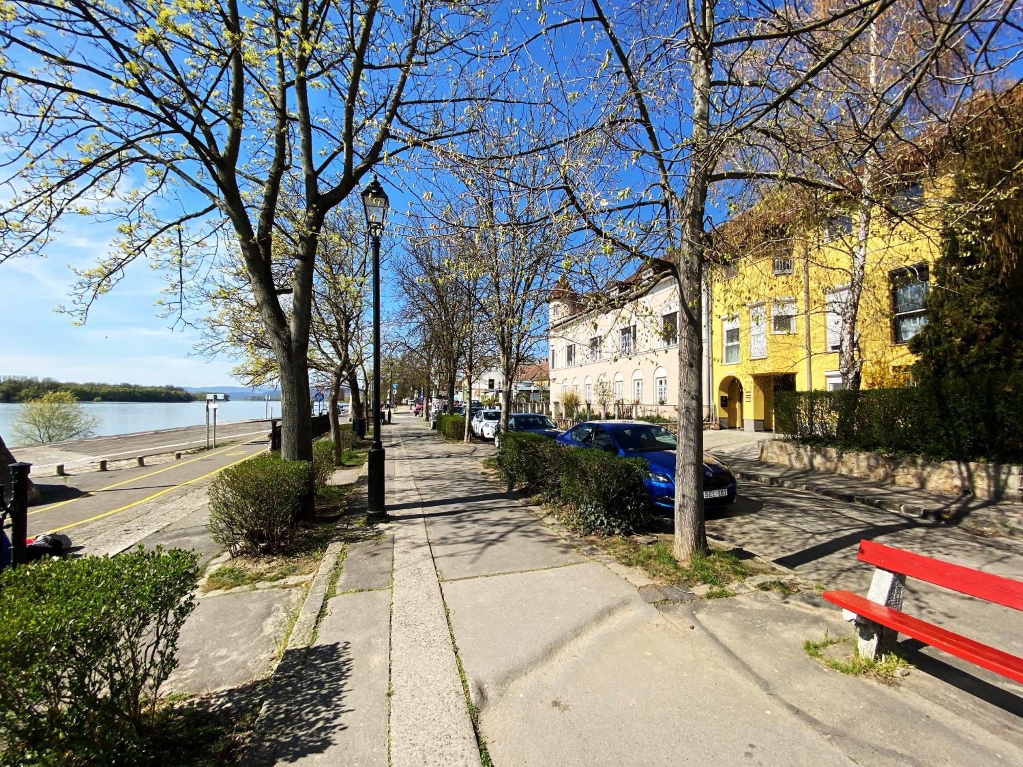 Hotel Bellevue Vendeghaz 2 Vác Zewnętrze zdjęcie