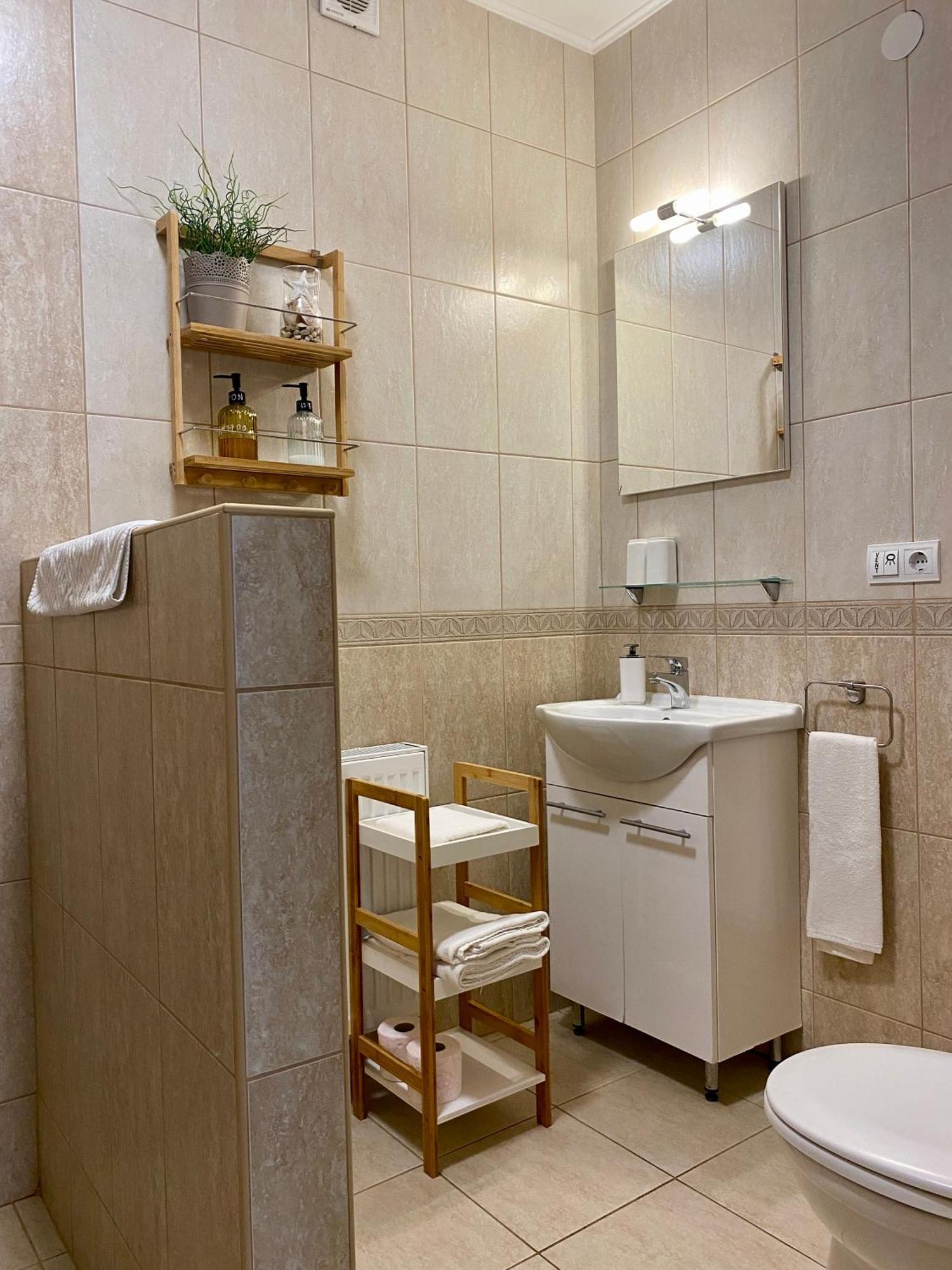 Hotel Bellevue Vendeghaz 2 Vác Zewnętrze zdjęcie